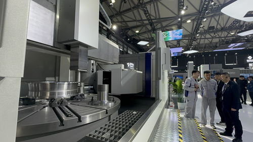 通用技術齊二機床兩款產品亮相CCMT2024，展現國產高端裝備硬實力